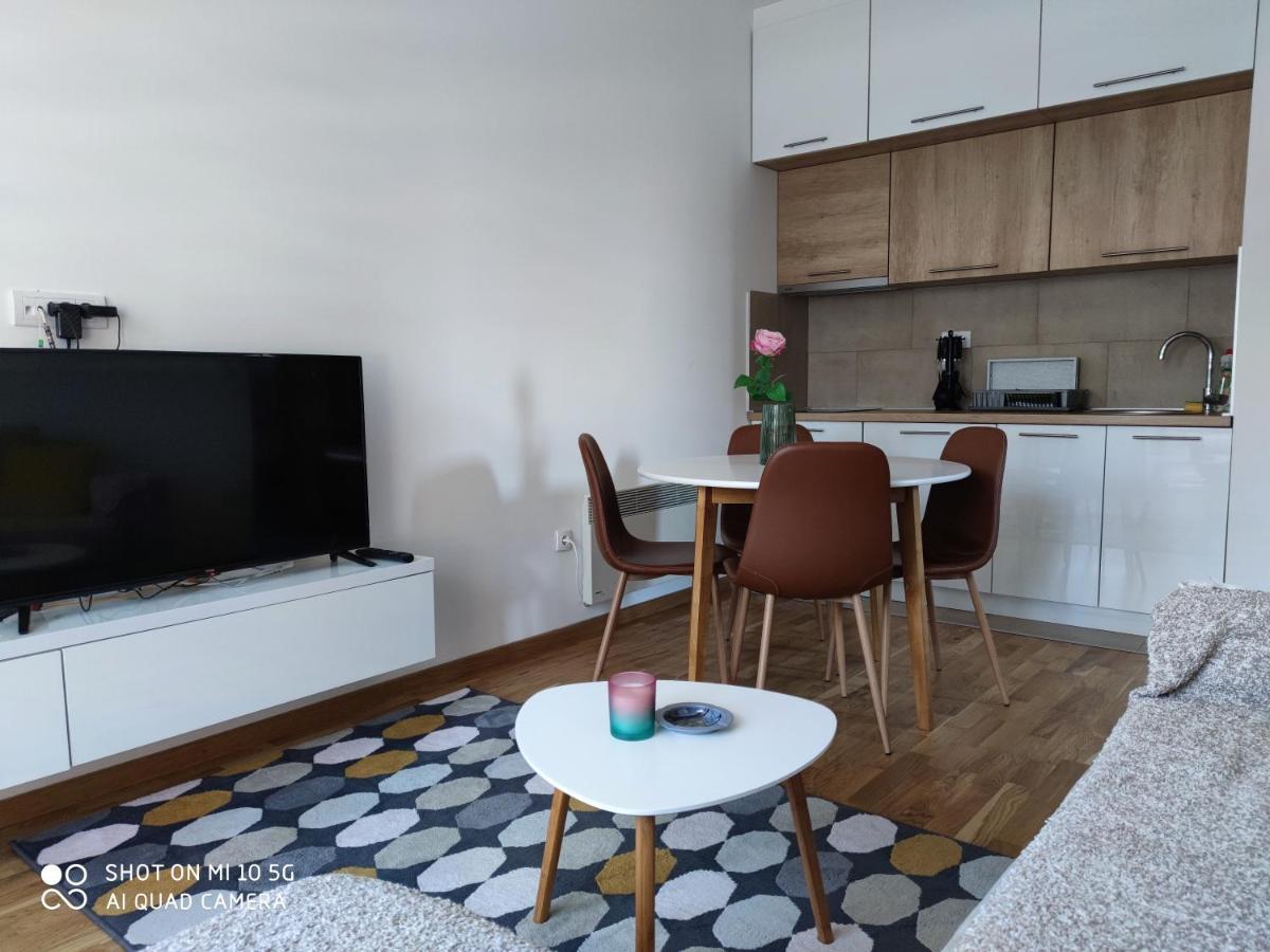 Tina Gomax Apartment